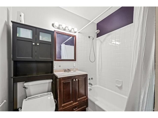 6421 Iris Ct, Arvada, CO 80004