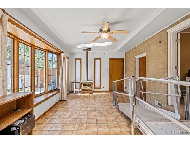 6421 Iris Ct, Arvada, CO 80004