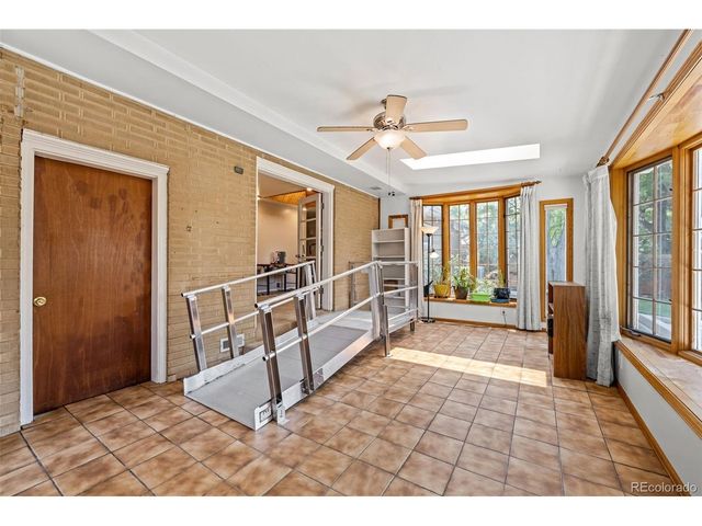 6421 Iris Ct, Arvada, CO 80004