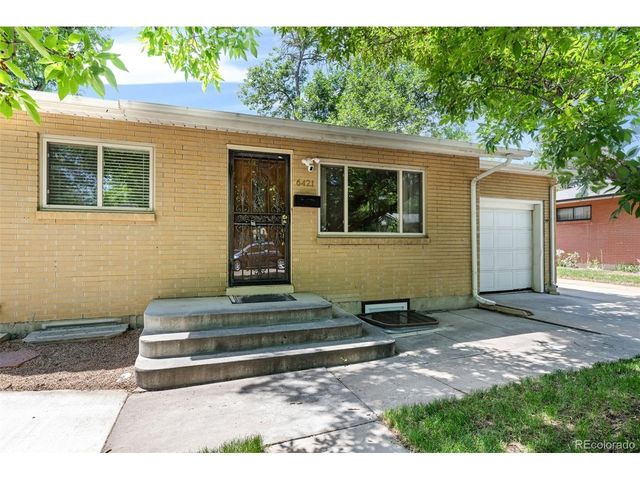 6421 Iris Ct, Arvada, CO 80004