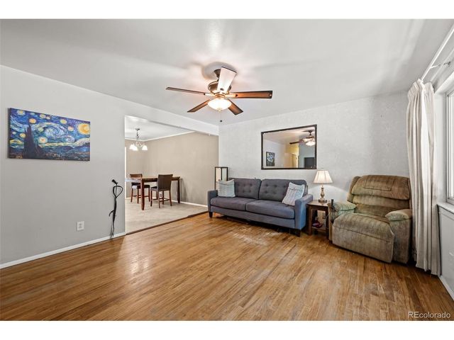 6421 Iris Ct, Arvada, CO 80004
