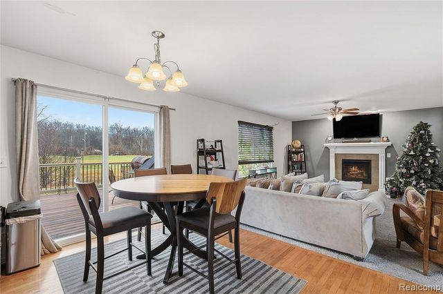 33555 Sand Piper Drive, Romulus, MI 48174