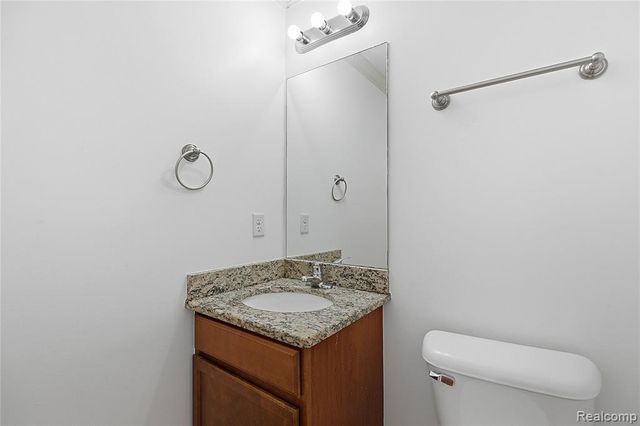 33555 Sand Piper Drive, Romulus, MI 48174