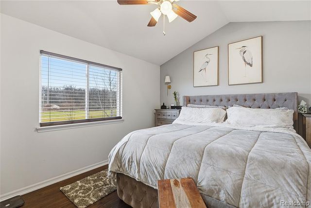 33555 Sand Piper Drive, Romulus, MI 48174