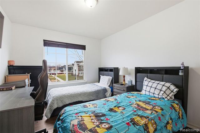 33555 Sand Piper Drive, Romulus, MI 48174