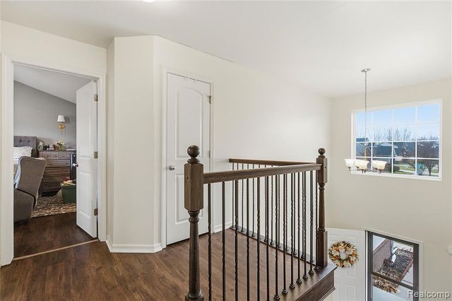 33555 Sand Piper Drive, Romulus, MI 48174