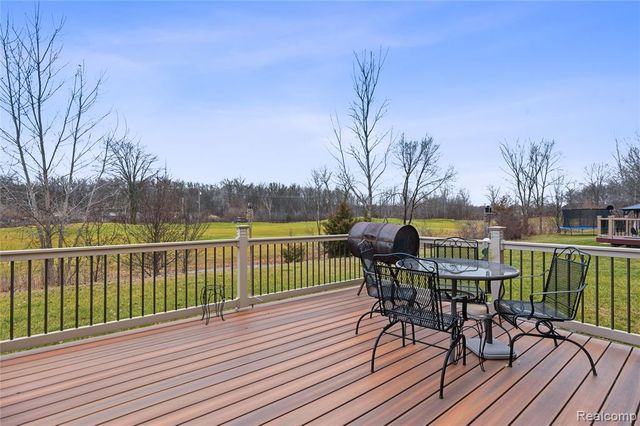 33555 Sand Piper Drive, Romulus, MI 48174