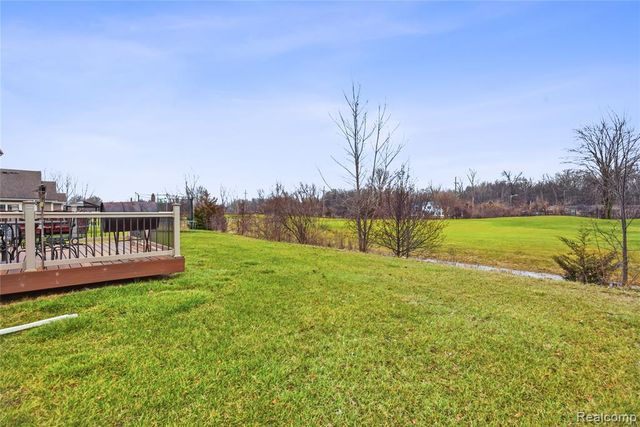 33555 Sand Piper Drive, Romulus, MI 48174