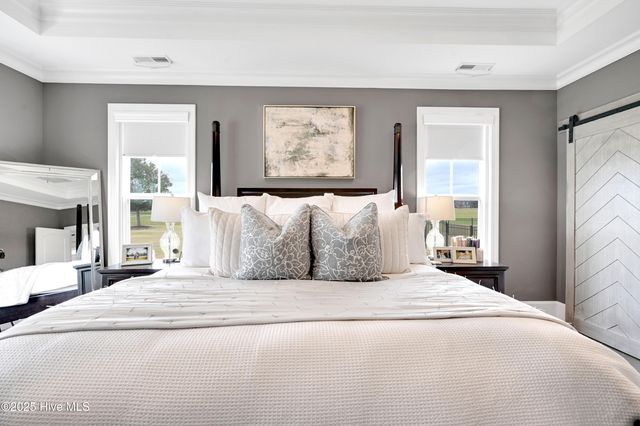 1357 Autumn Lakes Drive, Grimesland, NC 27837