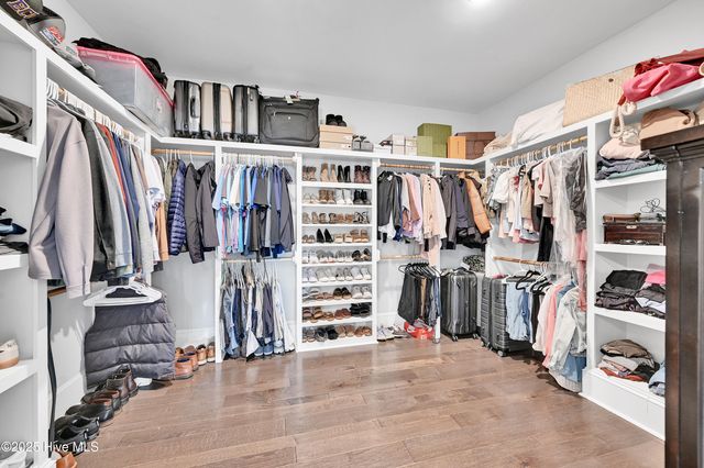 1357 Autumn Lakes Drive, Grimesland, NC 27837