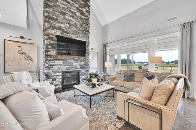 1357 Autumn Lakes Drive, Grimesland, NC 27837