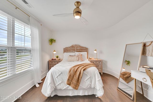 1357 Autumn Lakes Drive, Grimesland, NC 27837