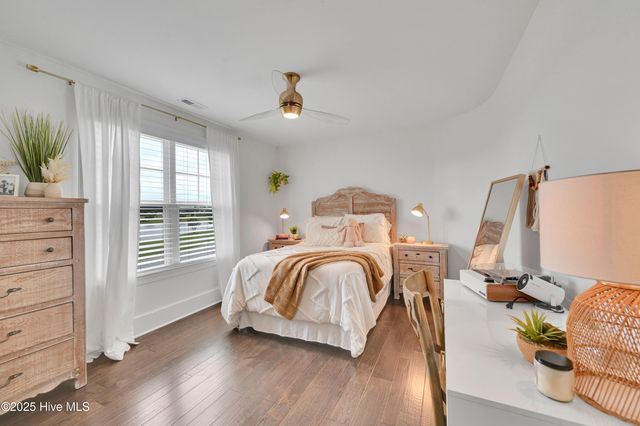 1357 Autumn Lakes Drive, Grimesland, NC 27837