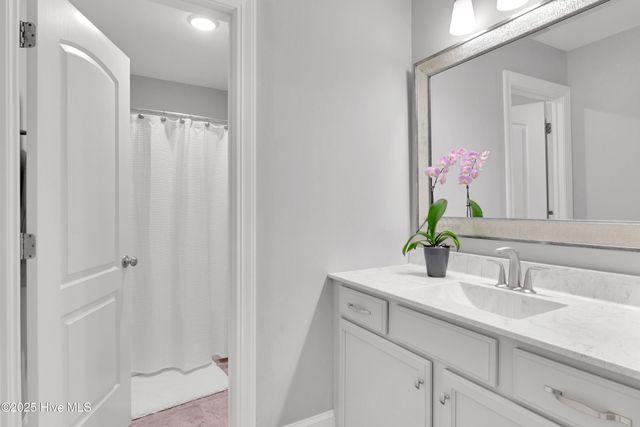 1357 Autumn Lakes Drive, Grimesland, NC 27837