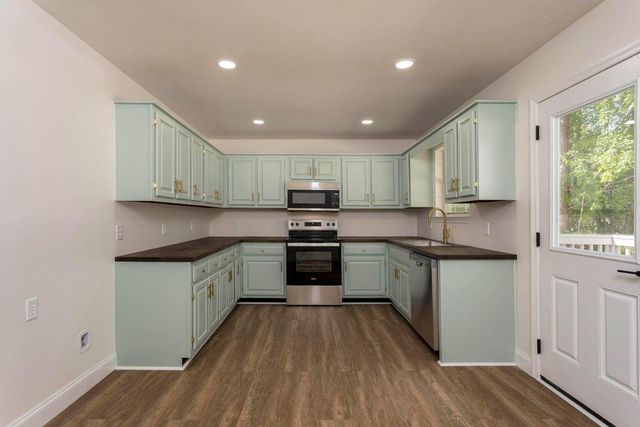 300 Hi Tech Lane, Dayton, TN 37321