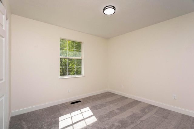 300 Hi Tech Lane, Dayton, TN 37321