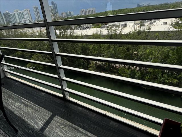 3660 NE 166th Street 812, North Miami Beach, FL 33160