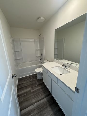 181 Snowdrop Ave, La Vergne, TN 37086