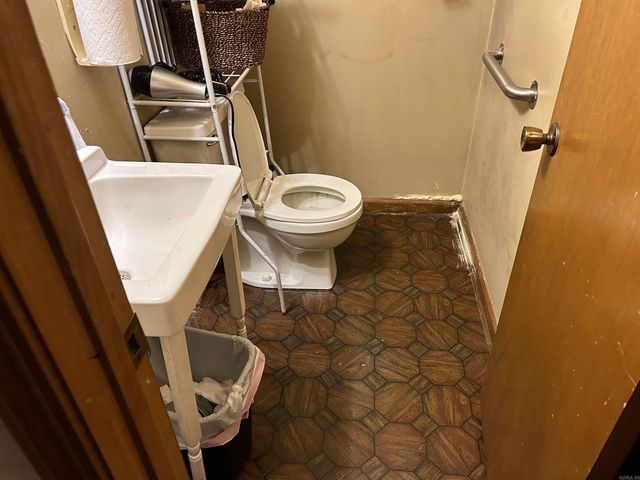 110 S Jeff Davis Avenue, Jacksonville, AR 72076