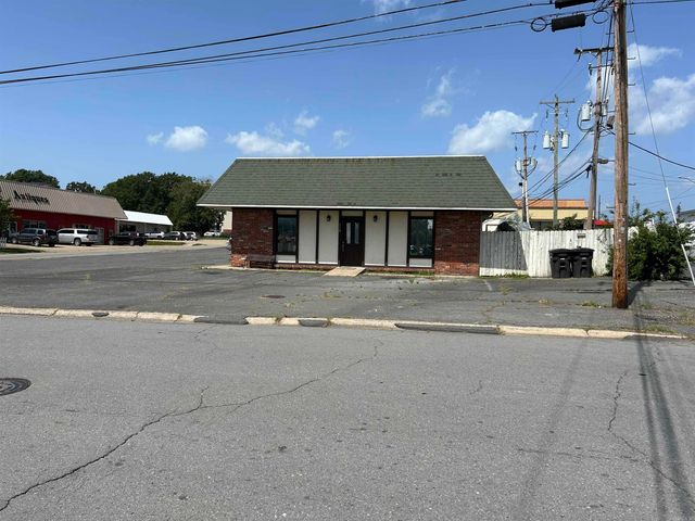 110 S Jeff Davis Avenue, Jacksonville, AR 72076
