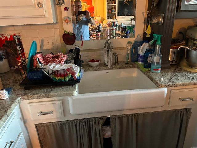 110 S Jeff Davis Avenue, Jacksonville, AR 72076