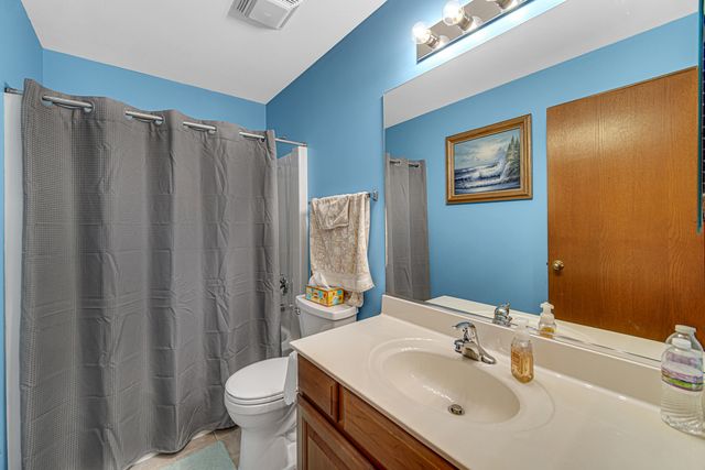 188 Breckenridge Court, Gilberts, IL 60136