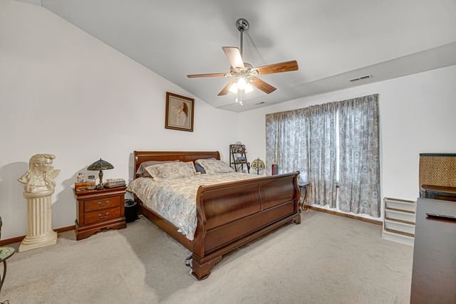 188 Breckenridge Court, Gilberts, IL 60136