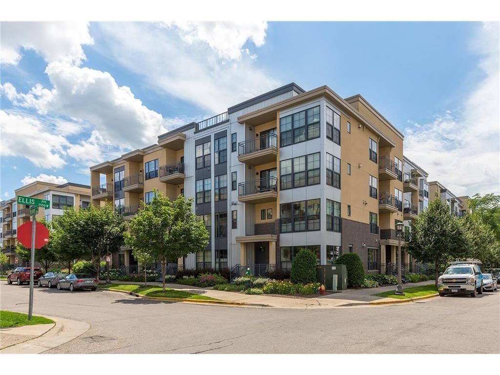 2566 Ellis Avenue 303, Saint Paul, MN 55114 — exterior