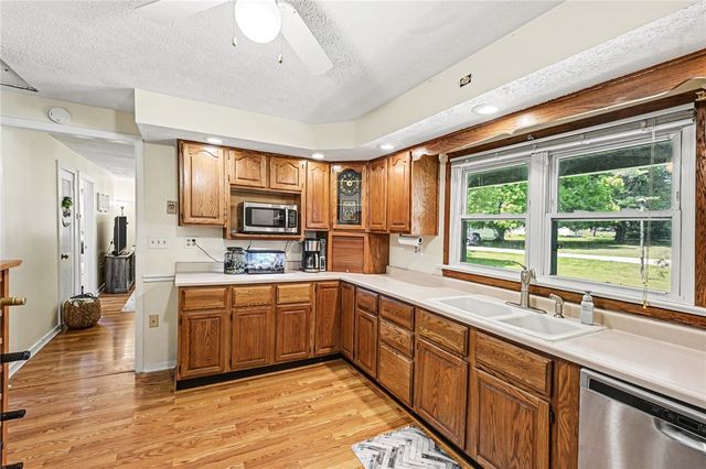 1261 Wallaby Drive, Beavercreek, OH 45432