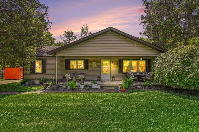 1261 Wallaby Drive, Beavercreek, OH 45432