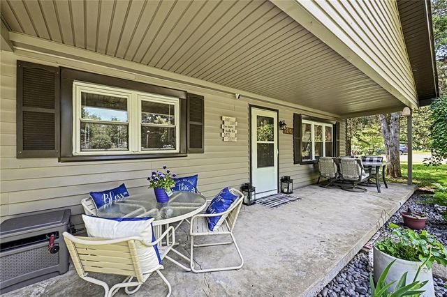 1261 Wallaby Drive, Beavercreek, OH 45432