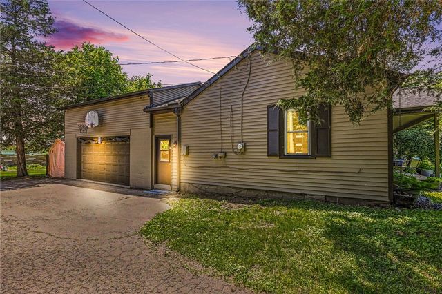 1261 Wallaby Drive, Beavercreek, OH 45432