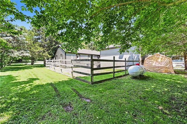1261 Wallaby Drive, Beavercreek, OH 45432