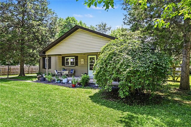 1261 Wallaby Drive, Beavercreek, OH 45432