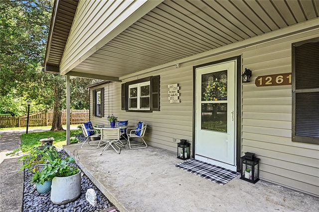 1261 Wallaby Drive, Beavercreek, OH 45432