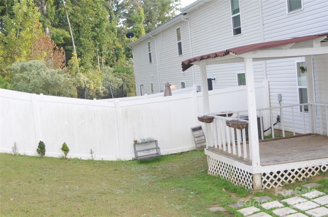 3333 Ellingford Road, Charlotte, NC 28214