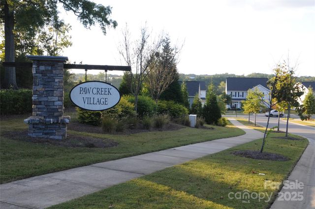 3333 Ellingford Road, Charlotte, NC 28214