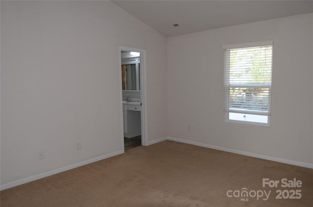 3333 Ellingford Road, Charlotte, NC 28214