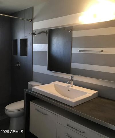 2727 E MONTECITO Avenue, Phoenix, AZ 85016