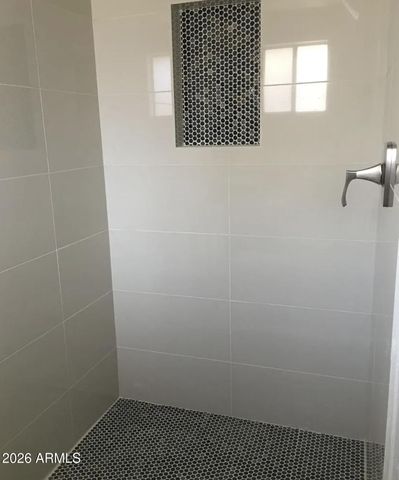 2727 E MONTECITO Avenue, Phoenix, AZ 85016