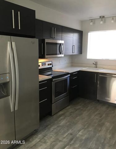 2727 E MONTECITO Avenue, Phoenix, AZ 85016