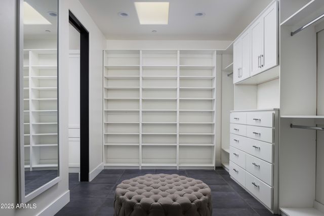 6718 E SAN JUAN Avenue, Paradise Valley, AZ 85253