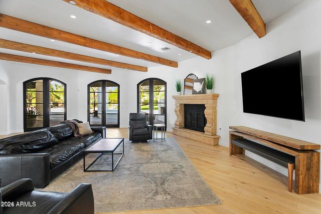 6718 E SAN JUAN Avenue, Paradise Valley, AZ 85253