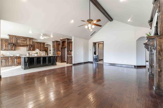 8280 Prairie Ridge Road, Yukon, OK 73099