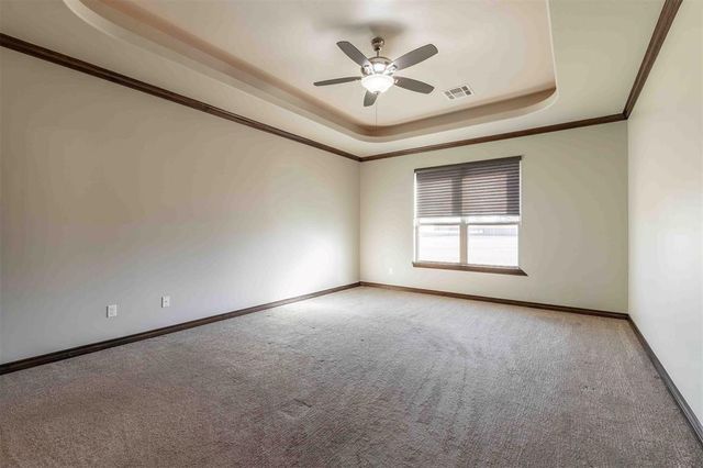 8280 Prairie Ridge Road, Yukon, OK 73099