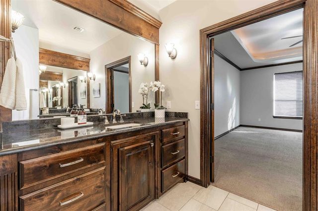 8280 Prairie Ridge Road, Yukon, OK 73099