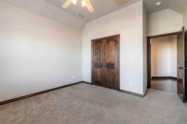 8280 Prairie Ridge Road, Yukon, OK 73099