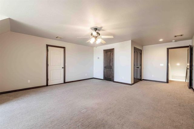 8280 Prairie Ridge Road, Yukon, OK 73099