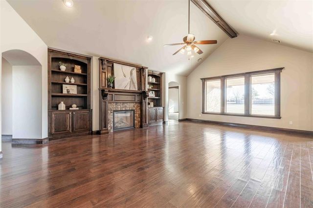 8280 Prairie Ridge Road, Yukon, OK 73099