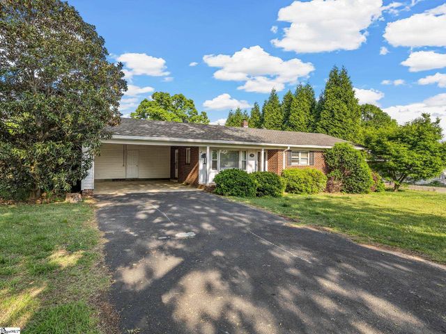 299 Mcabee Road, Roebuck, SC 29376